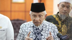 Dituding Sebar Fitnah oleh Komdigi, Amien Rais Buka Suara